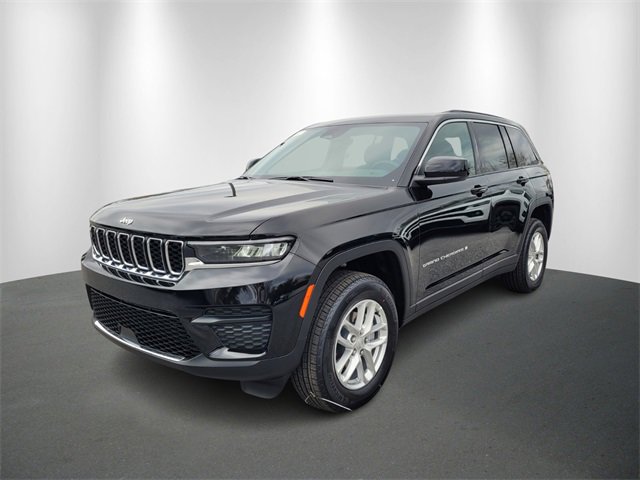 New 2025 Jeep Grand Cherokee Laredo X image 2