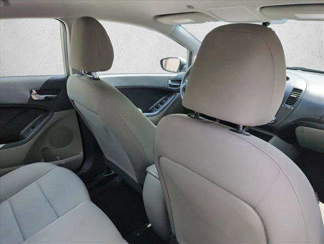 Used 2015 Kia Forte LX FWD image 21