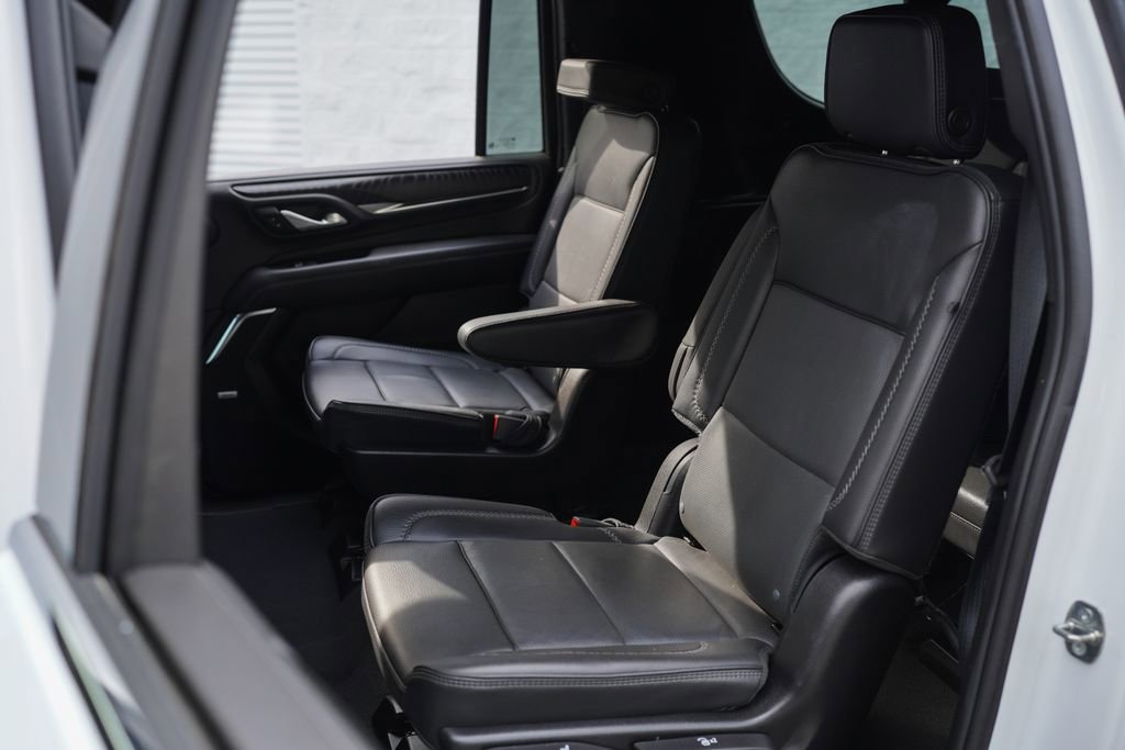 Used 2024 GMC Yukon XL Denali image 24
