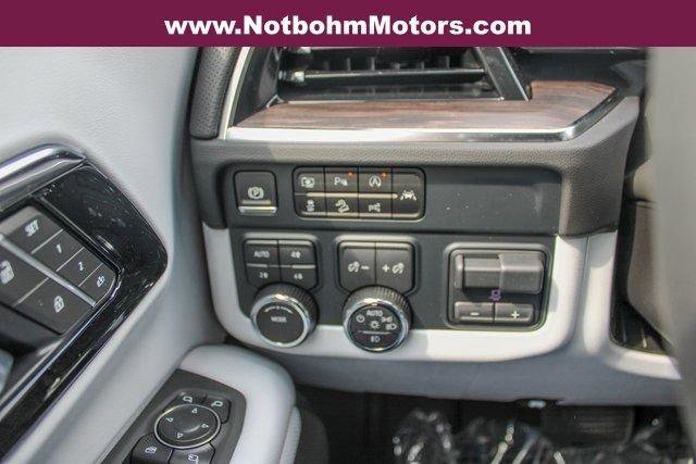 New 2025 Chevrolet Suburban Premier image 19