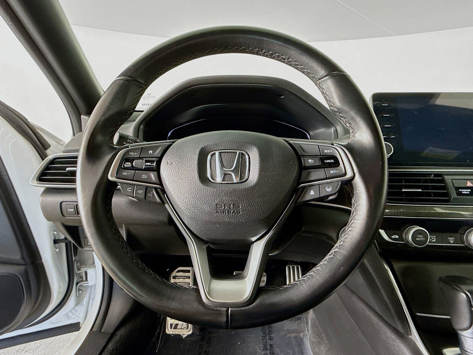Used 2022 Honda Accord Sport image 11
