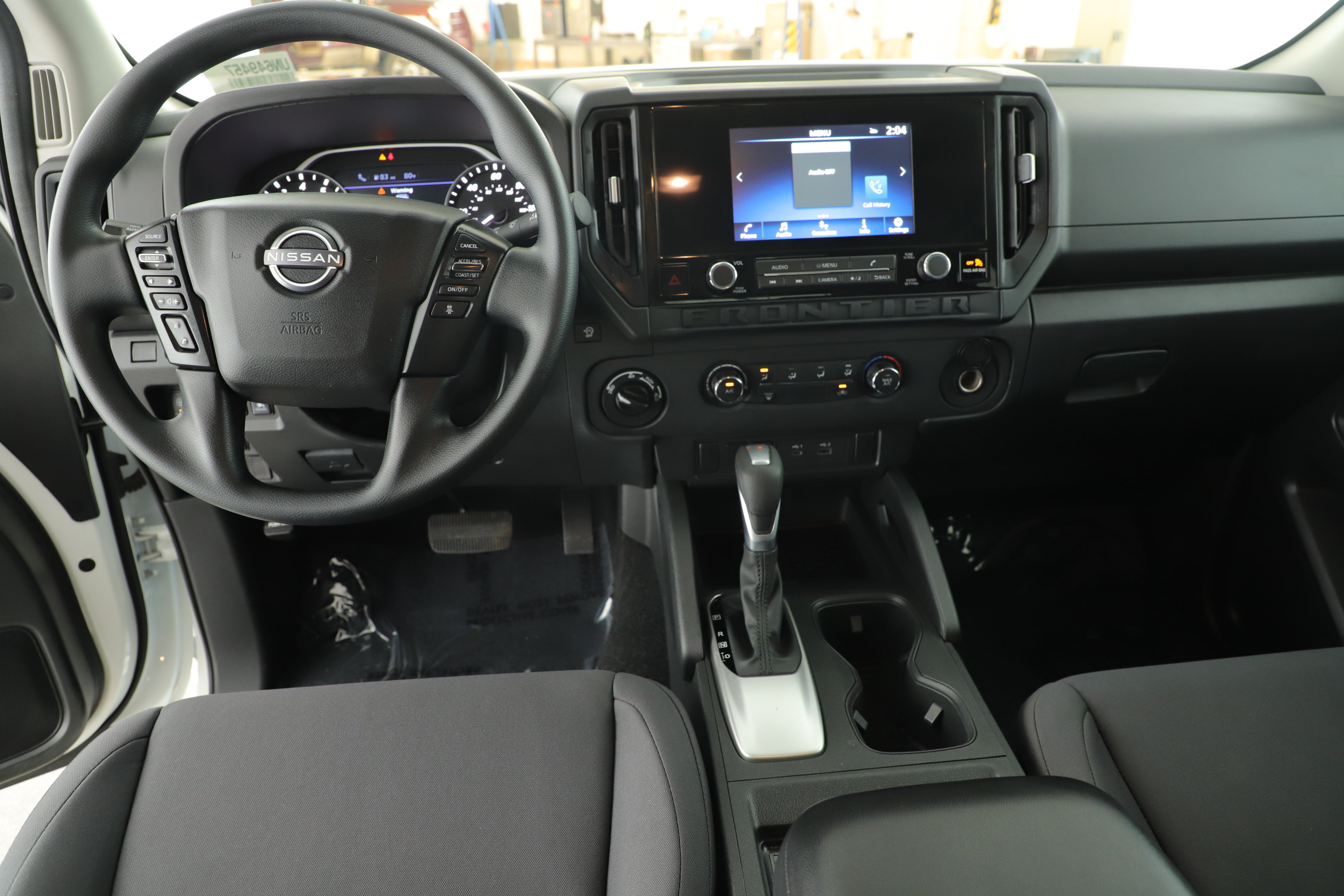 Used 2025 Nissan Frontier S w/ S Utility Package AWD/4WD image 16