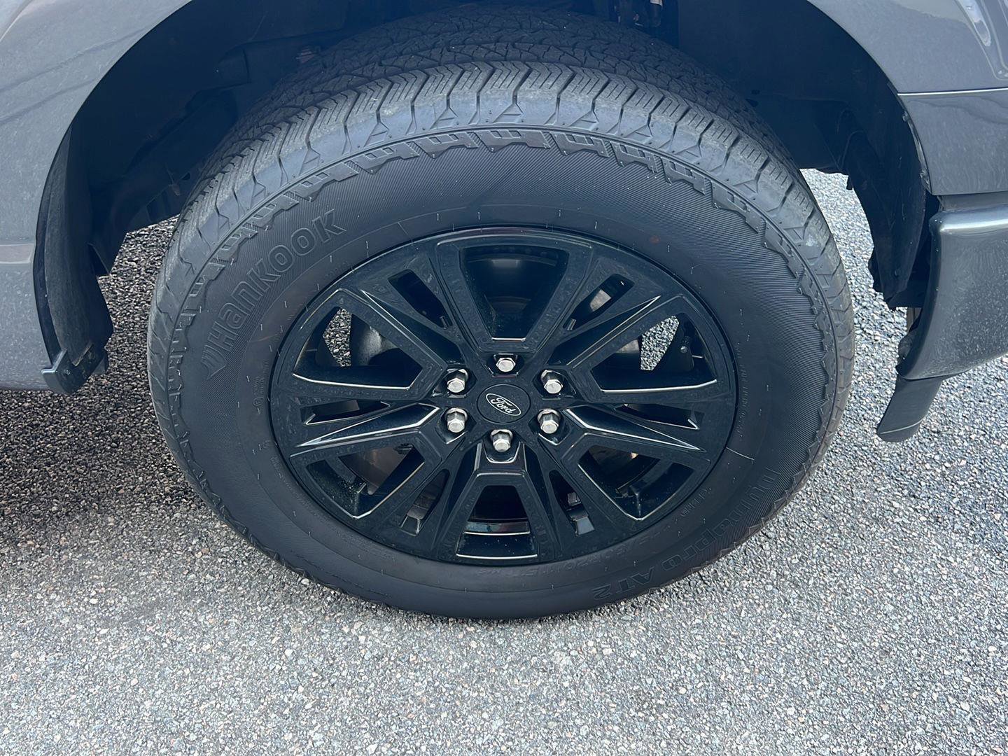 Certified 2024 Ford F150 Platinum w/ FX4 Off-Road Package AWD/4WD image 41