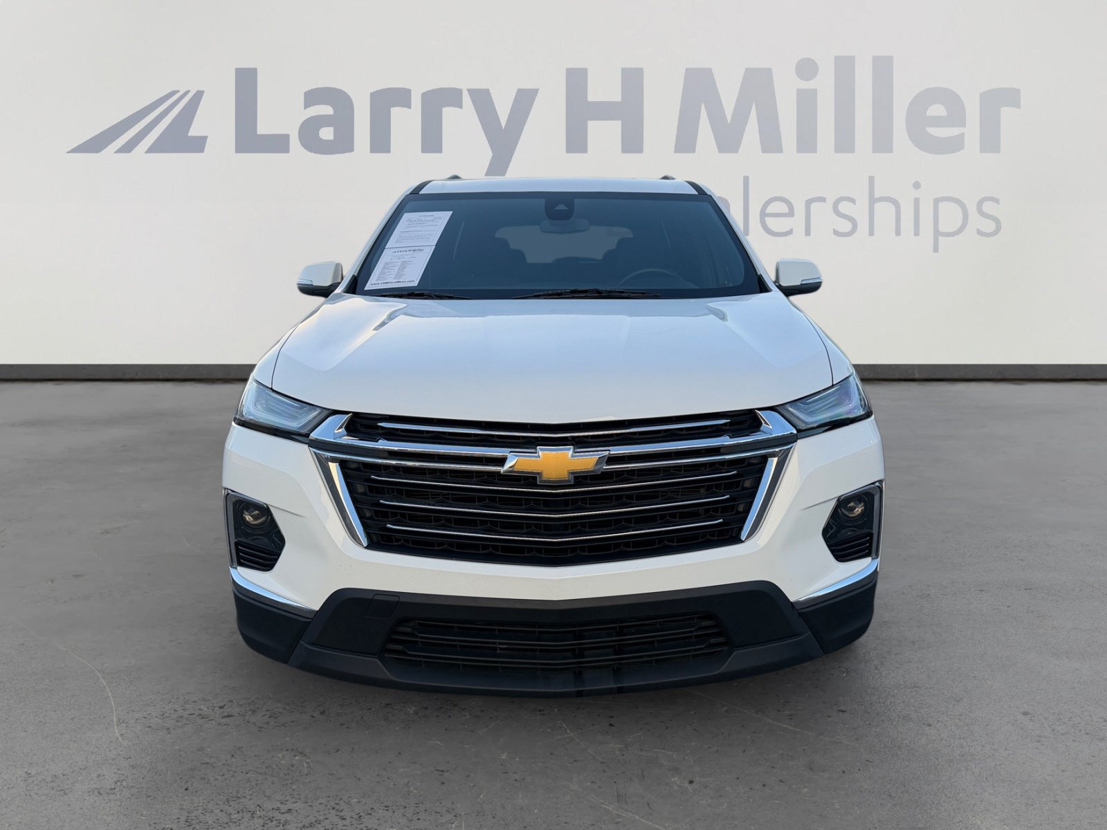 Used 2022 Chevrolet Traverse LT FWD image 8