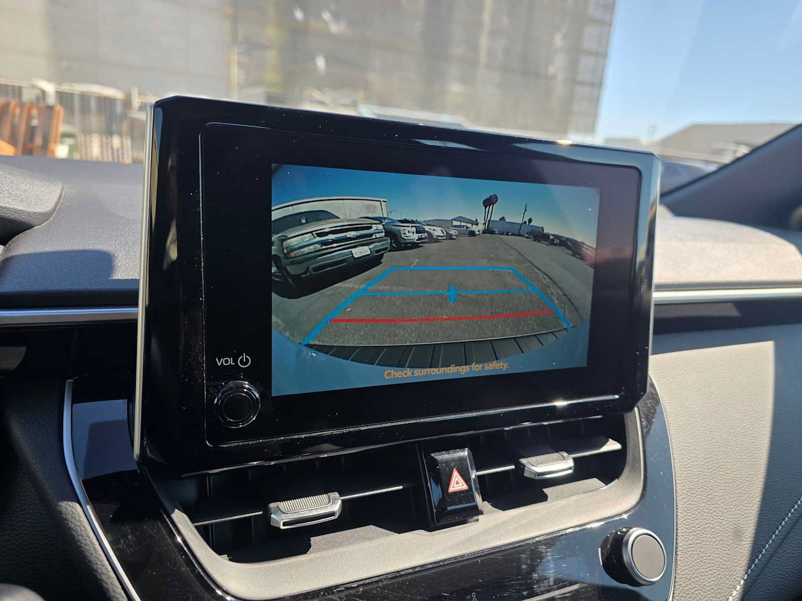 Used 2025 Toyota Corolla SE FWD image 27
