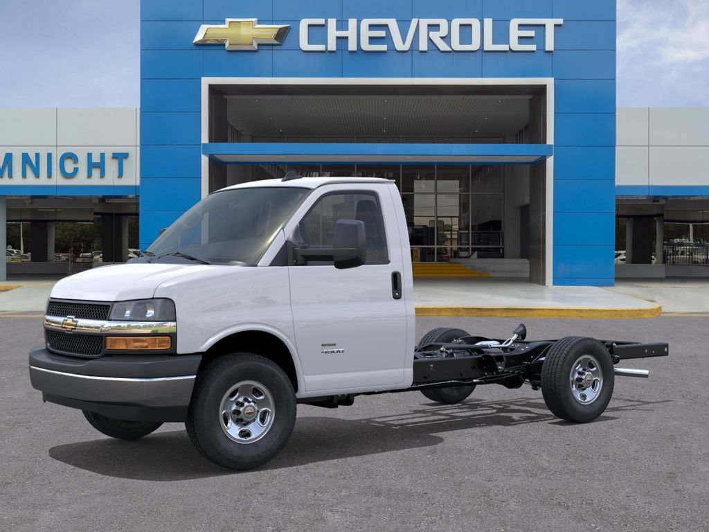 New 2026 Chevrolet Express 3500 w/ Power Convenience Package RWD image 2