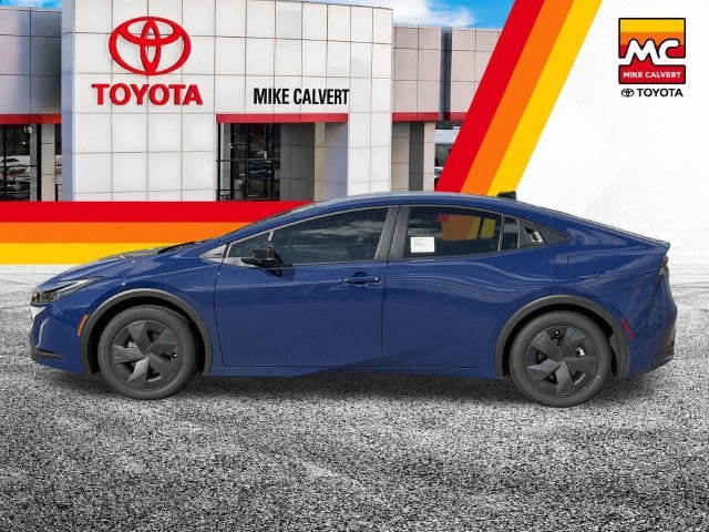 New 2027 Toyota Prius LE FWD image 3