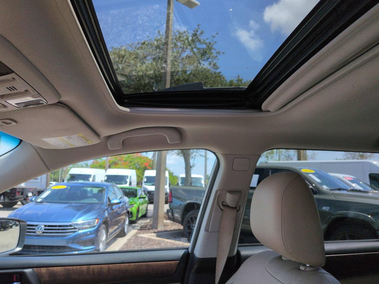 Used 2016 Subaru Outback 2.5i Limited AWD/4WD image 21