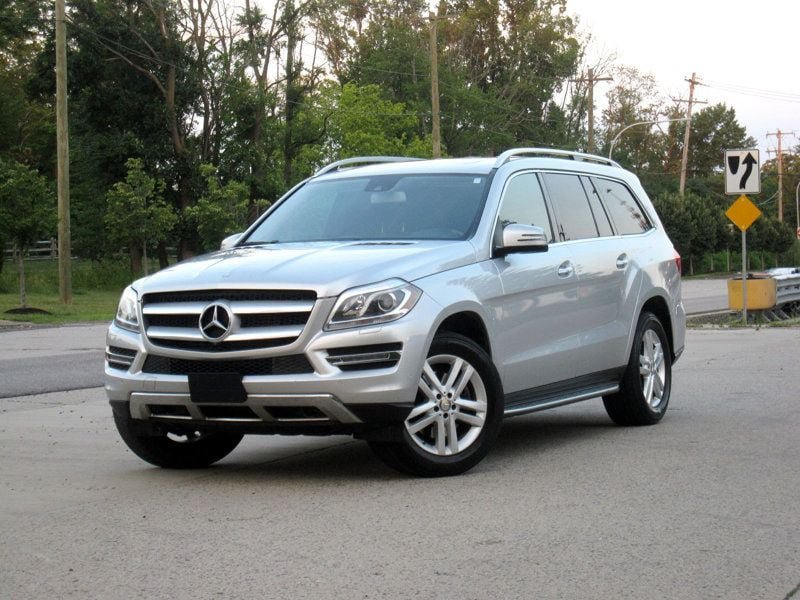 Used 2015 Mercedes-Benz GL 320 BlueTEC 4MATIC image 3