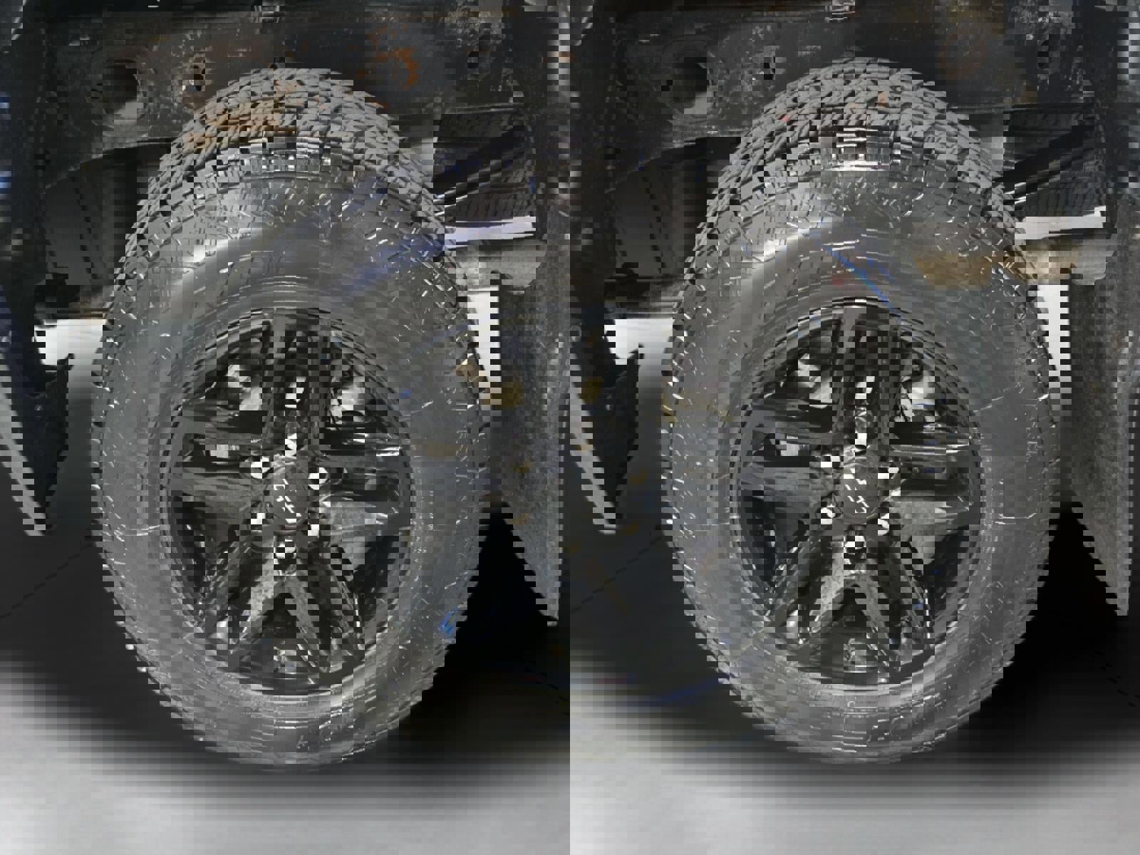 Used 2021 Chevrolet Silverado 1500 LT Trail Boss w/ Convenience Package II image 24