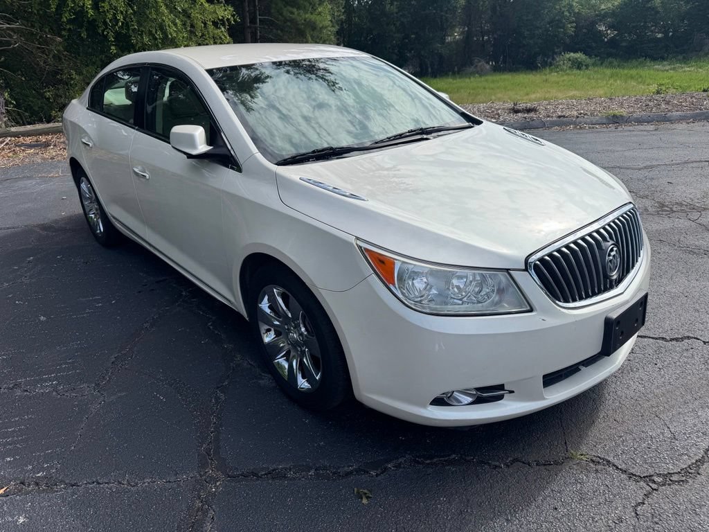 Used 2013 Buick LaCrosse Leather FWD image 10