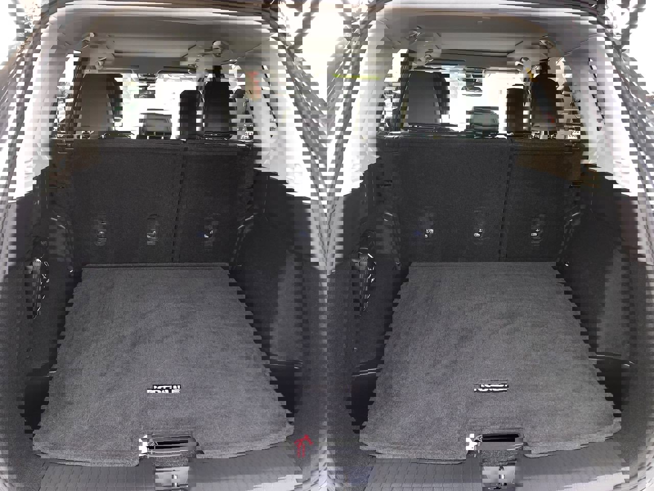 Used 2022 Nissan Rogue SV w/ SV Premium Package image 9