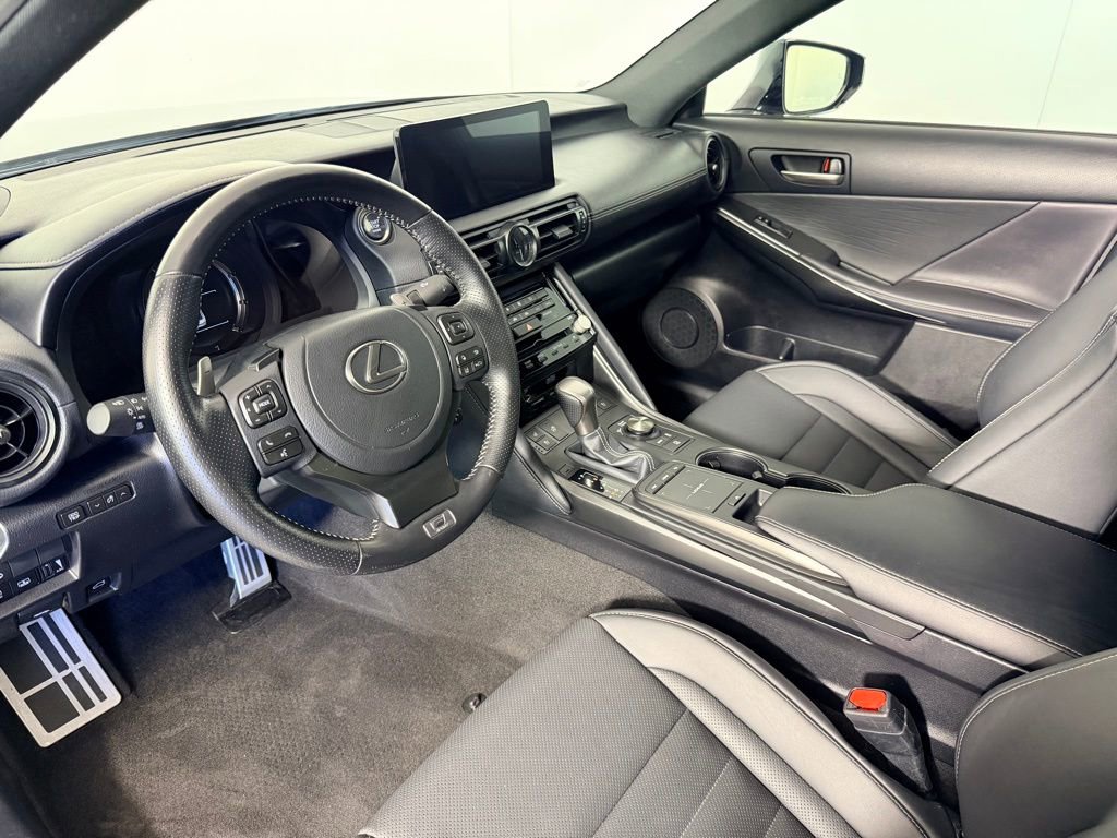 Used 2024 Lexus IS 500 image 31
