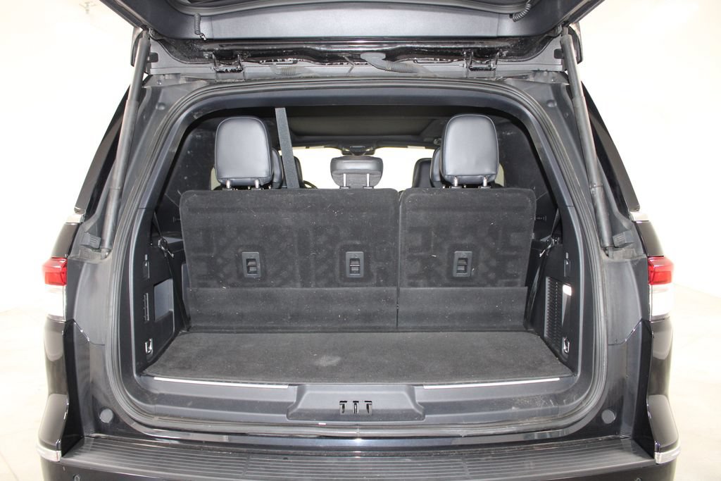 Used 2022 Lincoln Navigator Reserve AWD/4WD image 14