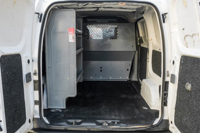 Used 2020 Nissan NV200 S image 46