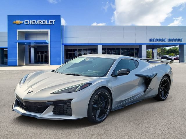 New 2026 Chevrolet Corvette E-Ray w/ ZER Performance Package AWD/4WD image 2