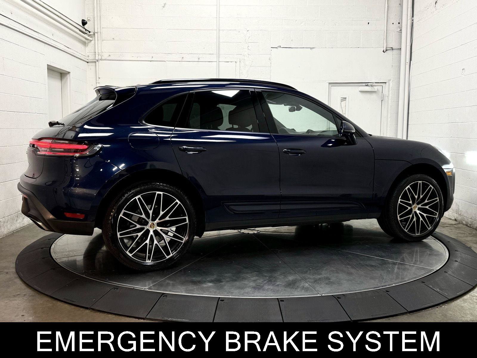 Used 2023 Porsche Macan Turbo AWD/4WD image 8