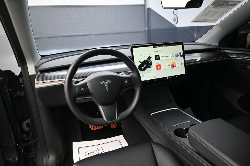 Used 2023 Tesla Model Y Long Range AWD/4WD image 28