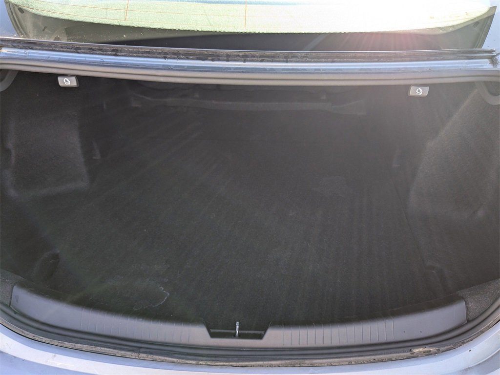 Used 2024 Chevrolet Malibu LT image 14