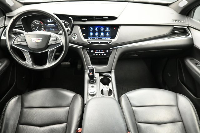Used 2020 Cadillac XT5 Premium Luxury AWD/4WD image 23