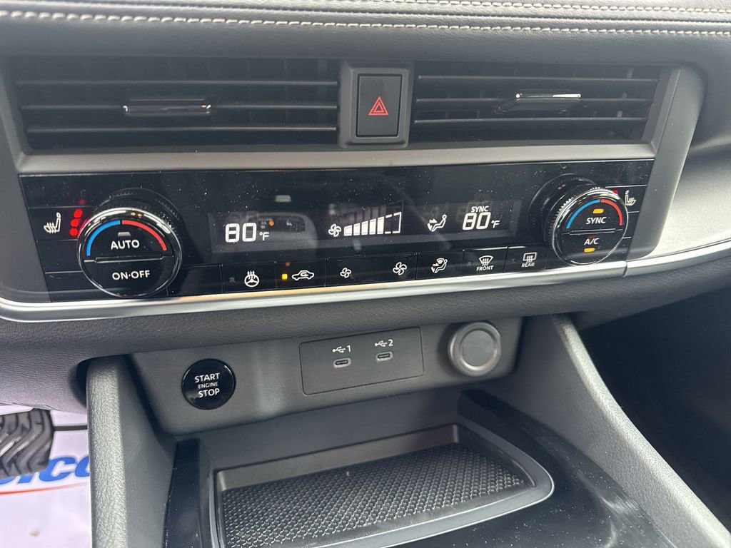 New 2026 Nissan Rogue SV w/ Cold Weather Package image 18