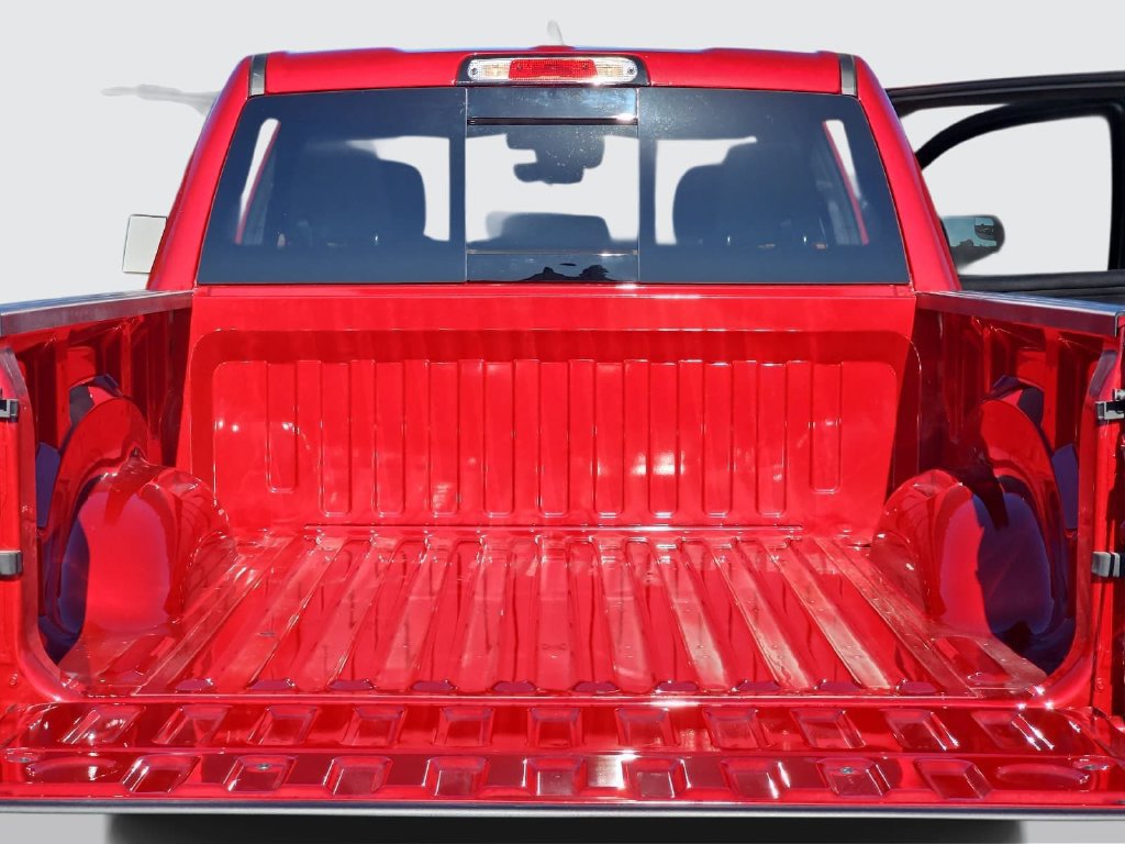 New 2027 RAM 1500 Express AWD/4WD image 12