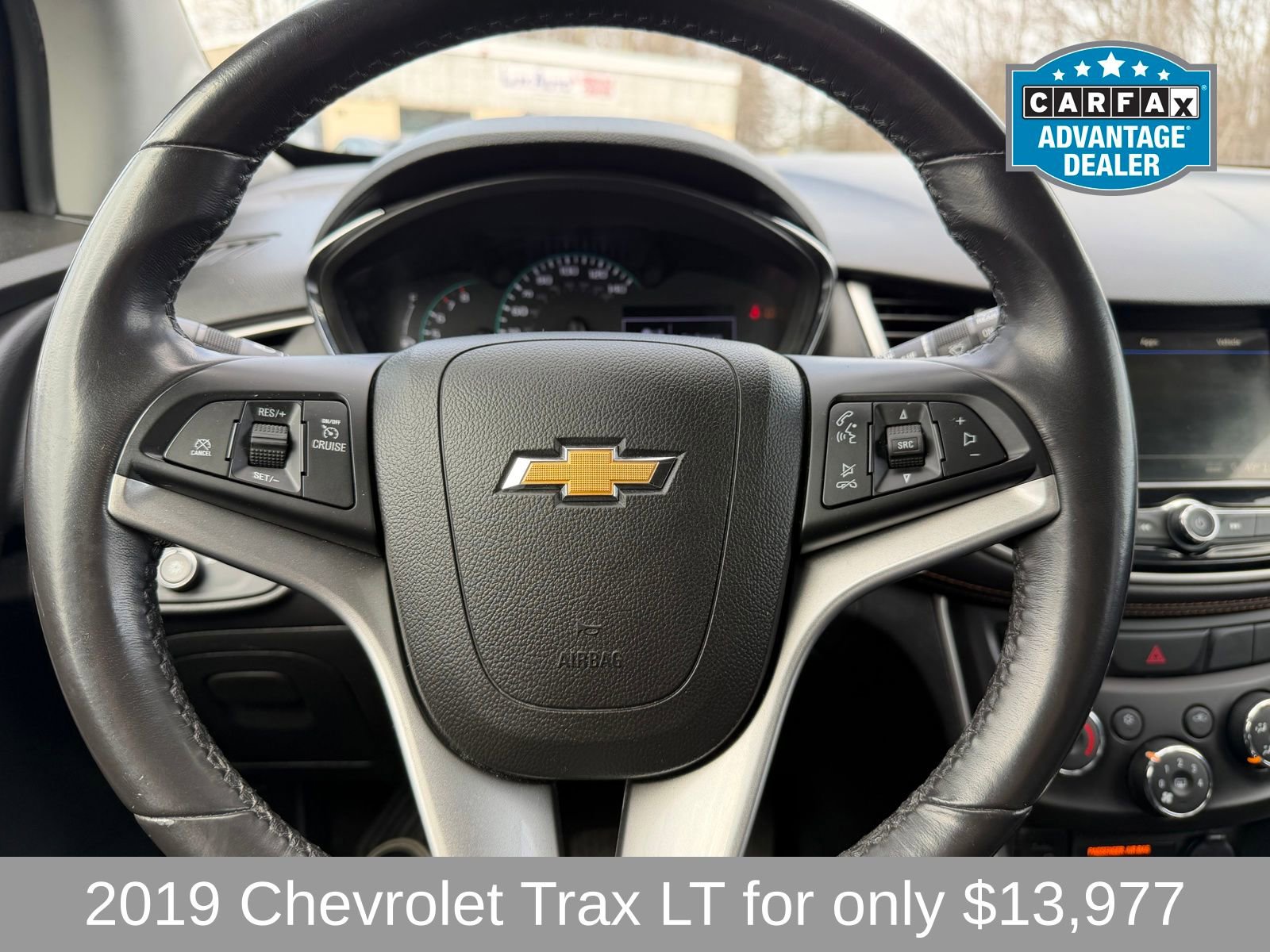 Used 2019 Chevrolet Trax LT w/ LT Convenience Package image 14