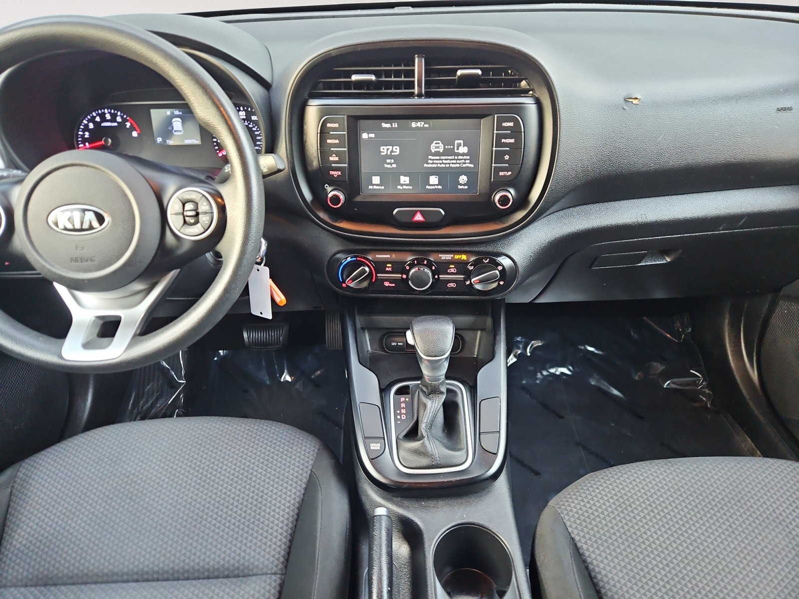 Used 2020 Kia Soul LX FWD image 3