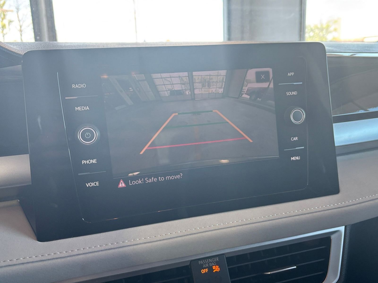 Used 2025 Volkswagen Taos SE image 23