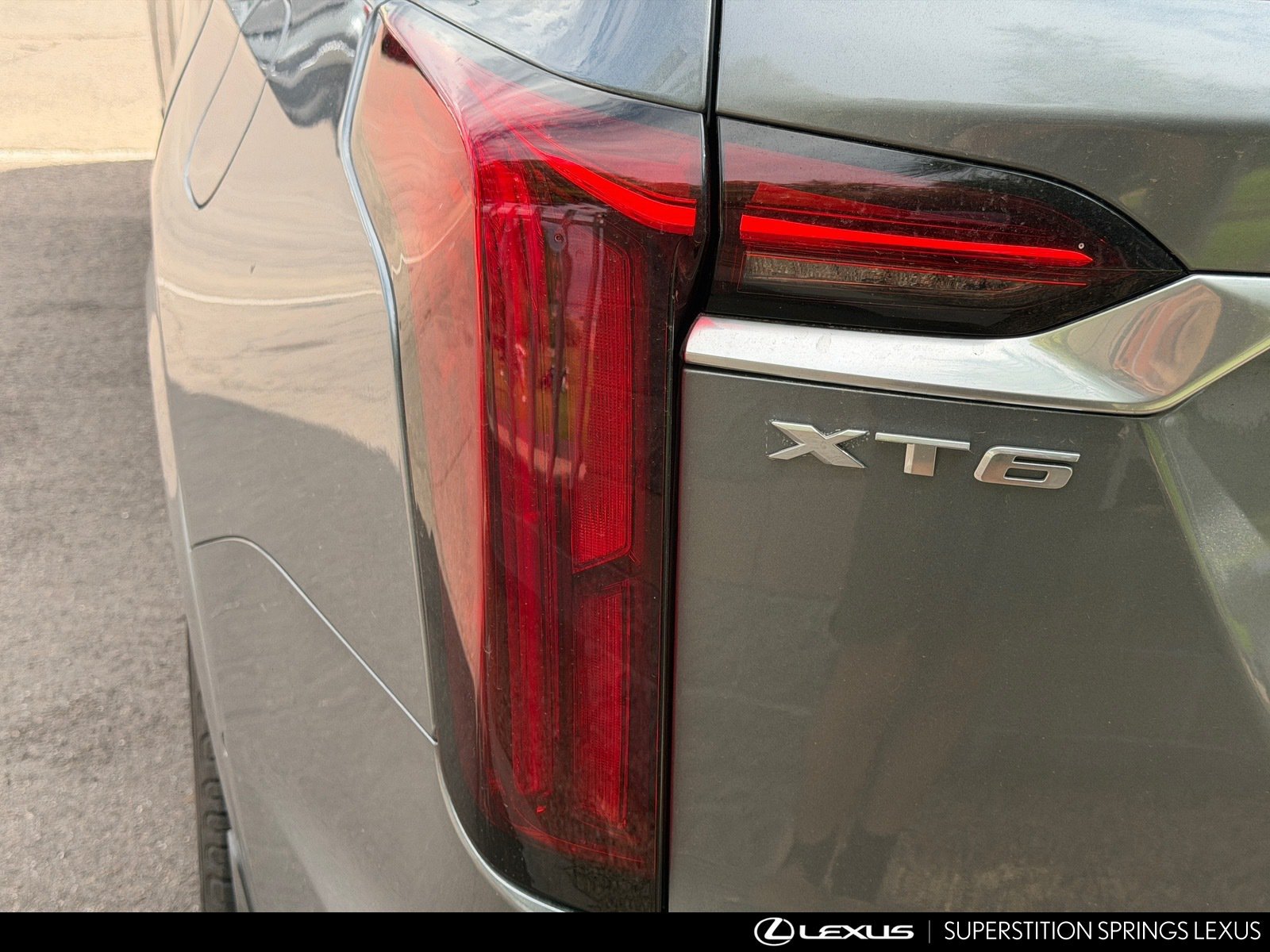 Used 2021 Cadillac XT6 Premium Luxury FWD image 8