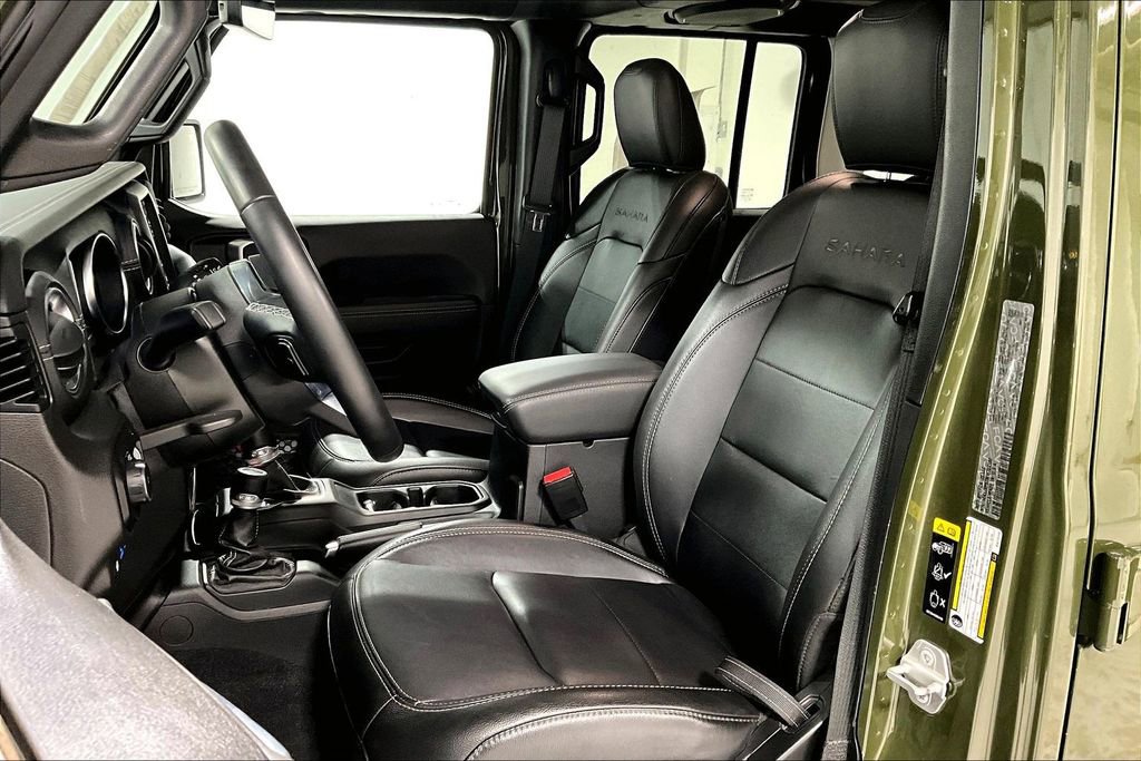 Used 2021 Jeep Wrangler Unlimited Sahara w/ Safety Group image 32