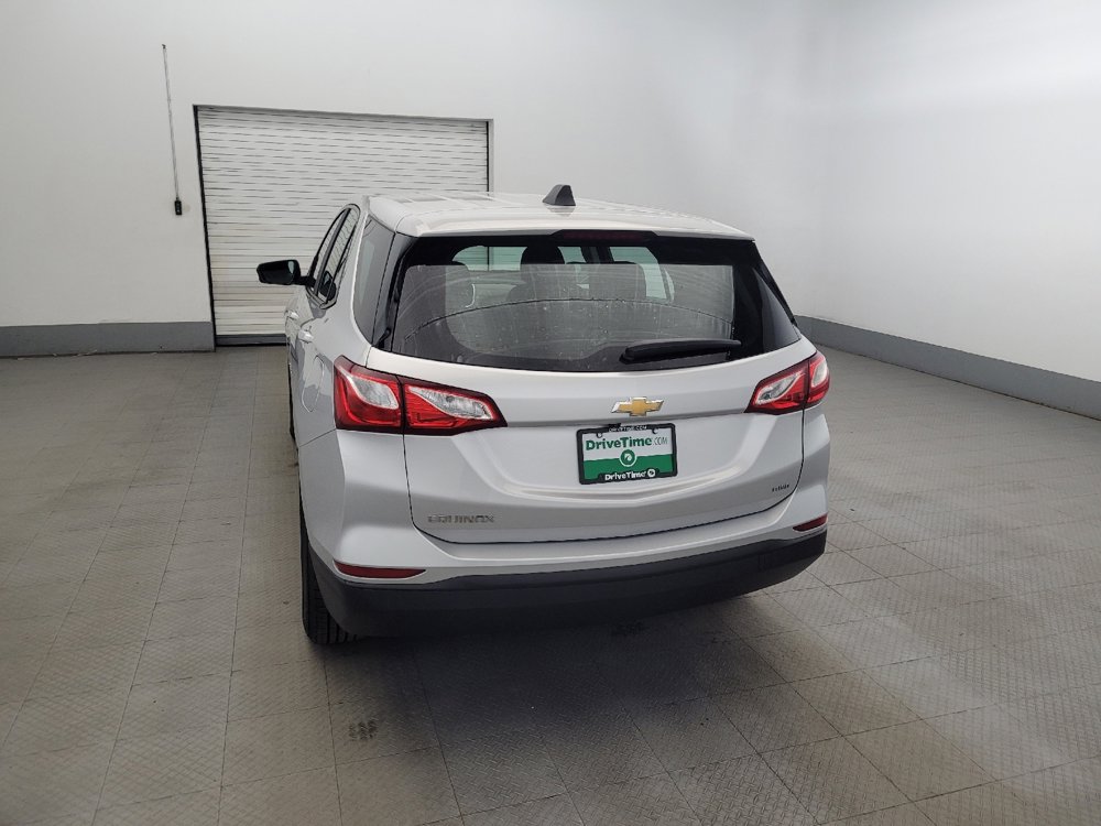 Used 2021 Chevrolet Equinox LS AWD/4WD image 6