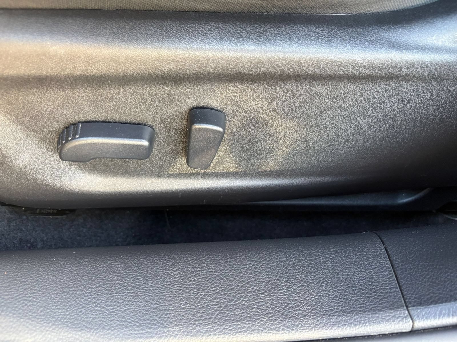 Used 2025 Nissan Altima 2.5 SV FWD image 22