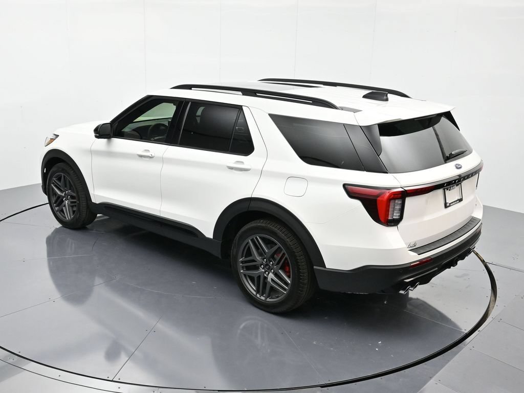 New 2026 Ford Explorer ST w/ Sun And Sound Package RWD image 33