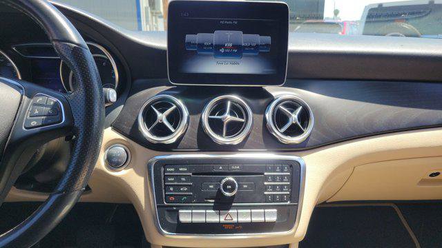 Used 2020 Mercedes-Benz GLA 250 image 28