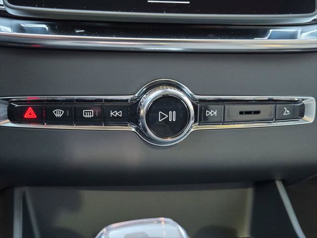 New 2026 Volvo XC90 T8 Ultra w/ Protection Package AWD/4WD image 9
