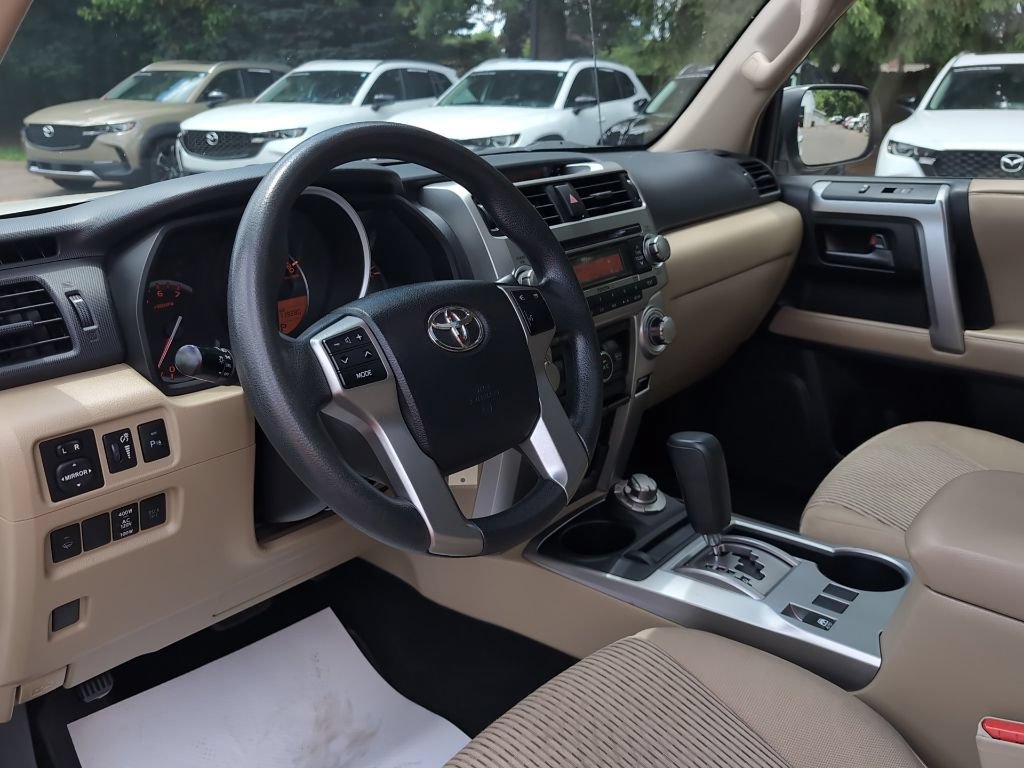 Used 2013 Toyota 4Runner SR5 w/ Convenience Pkg AWD/4WD image 19