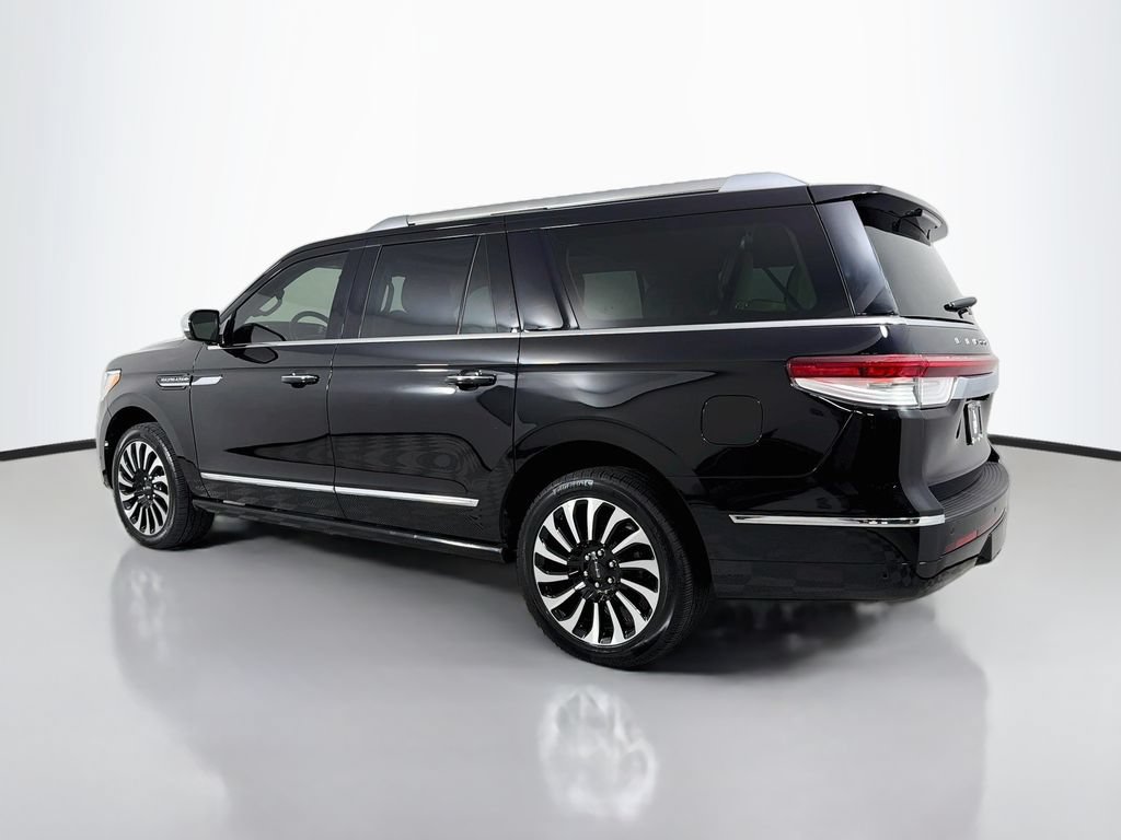 Used 2023 Lincoln Navigator L Black Label AWD/4WD image 7