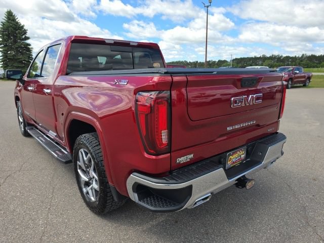 Used 2023 GMC Sierra 1500 SLT w/ SLT Premium Package AWD/4WD image 3