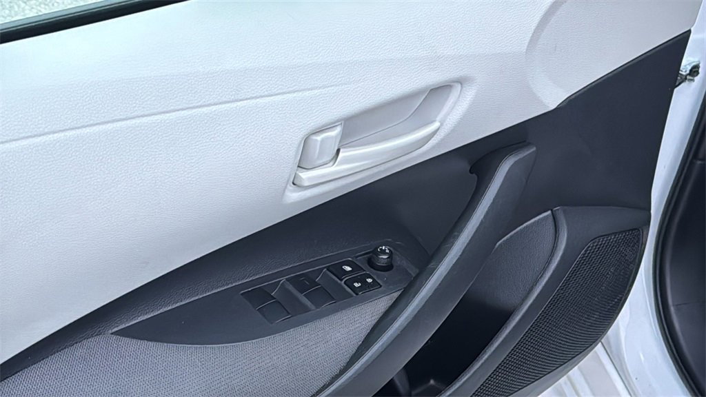 Certified 2023 Toyota Corolla LE image 13