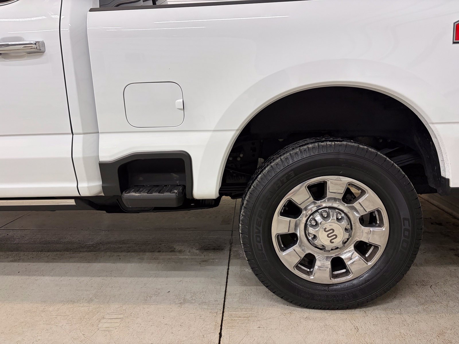 Used 2026 Ford F350 4x4 Crew Cab Super Duty image 8
