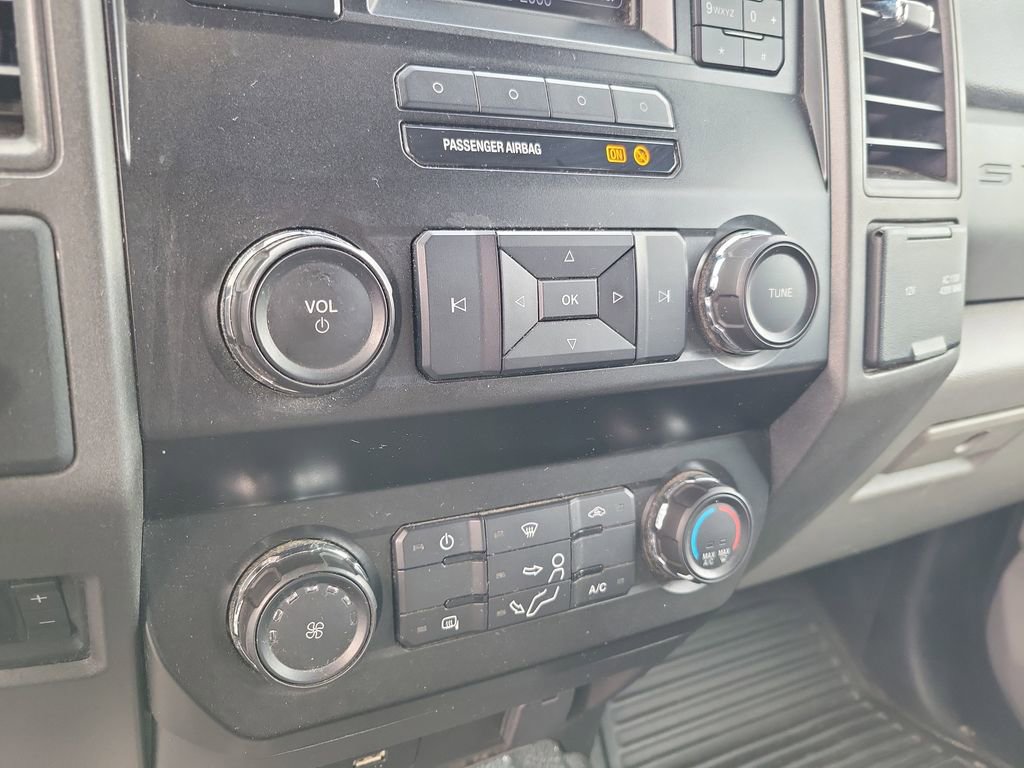 Used 2019 Ford F550 2WD Crew Cab Super Duty w/ Power Equipment Group image 20