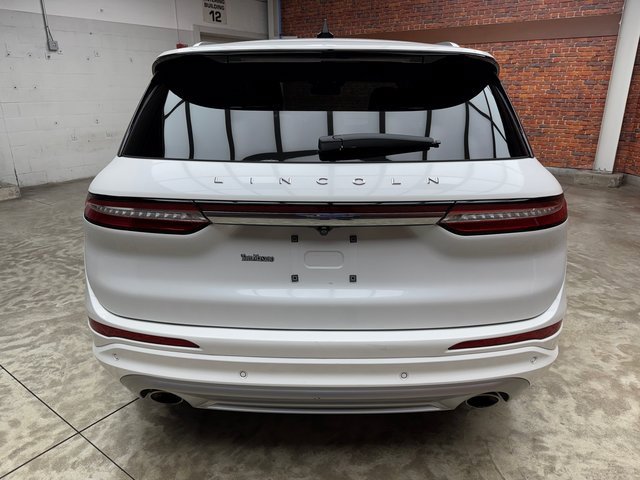 Used 2022 Lincoln Corsair Reserve w/ Sport Package image 4