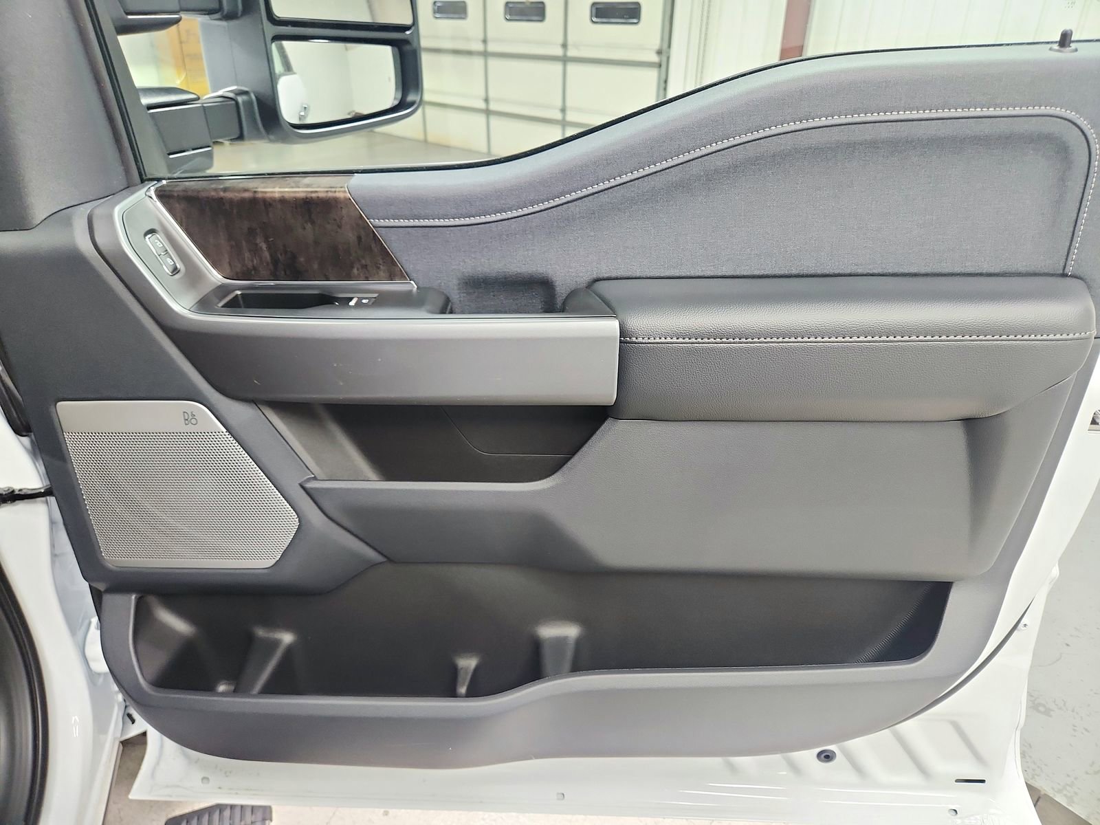 New 2026 Ford F250 Lariat w/ Chrome Package image 43