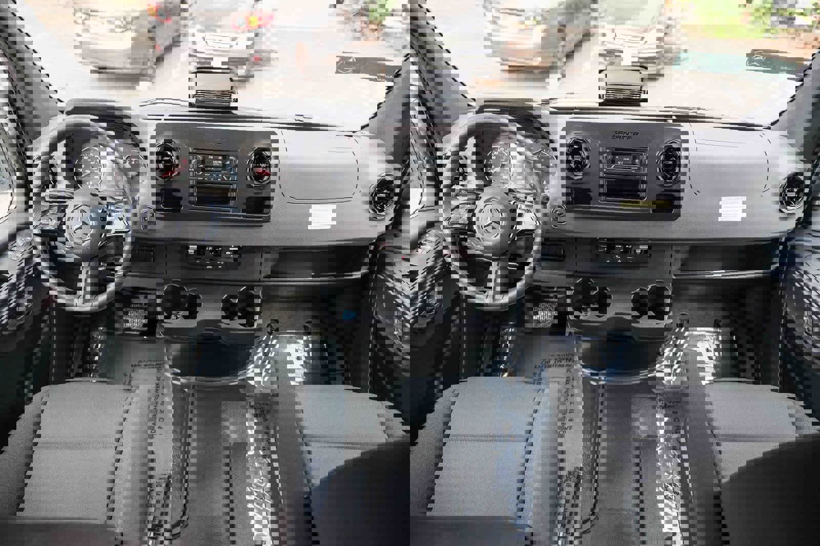 Used 2025 Mercedes-Benz Sprinter 3500 image 13