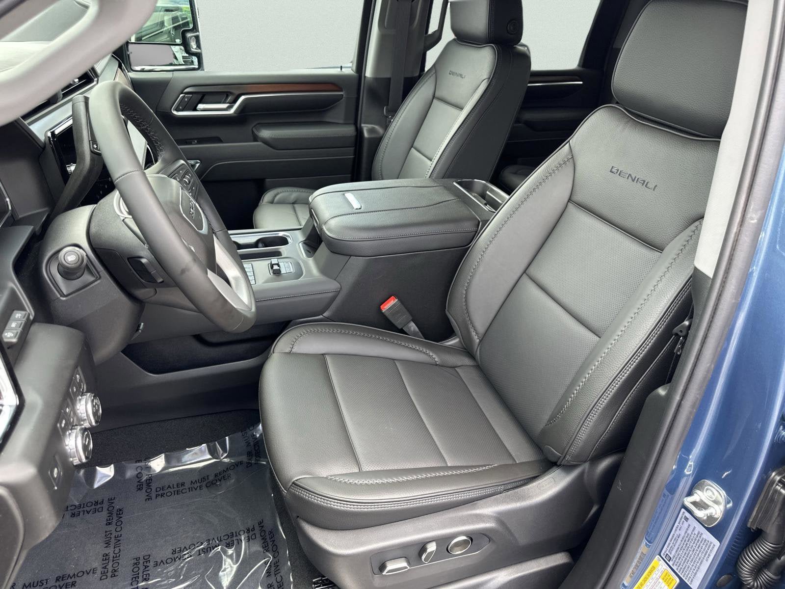 New 2026 GMC Sierra 2500 Denali w/ Denali Reserve Package image 21