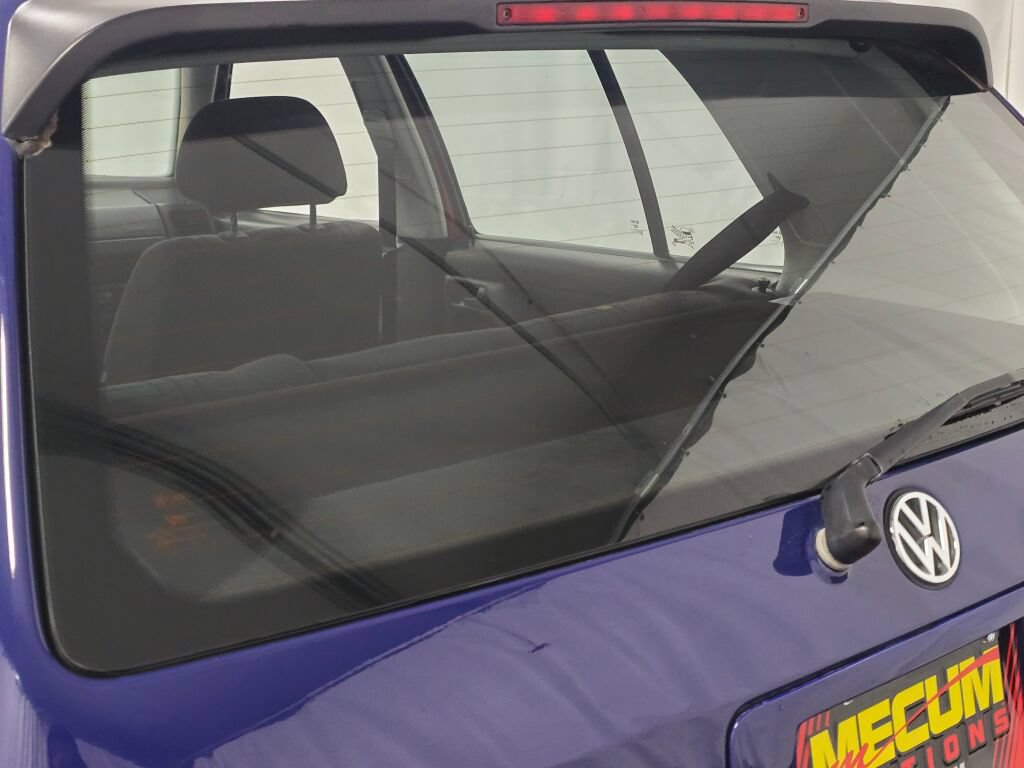 Used 1996 Volkswagen Golf GL FWD image 24