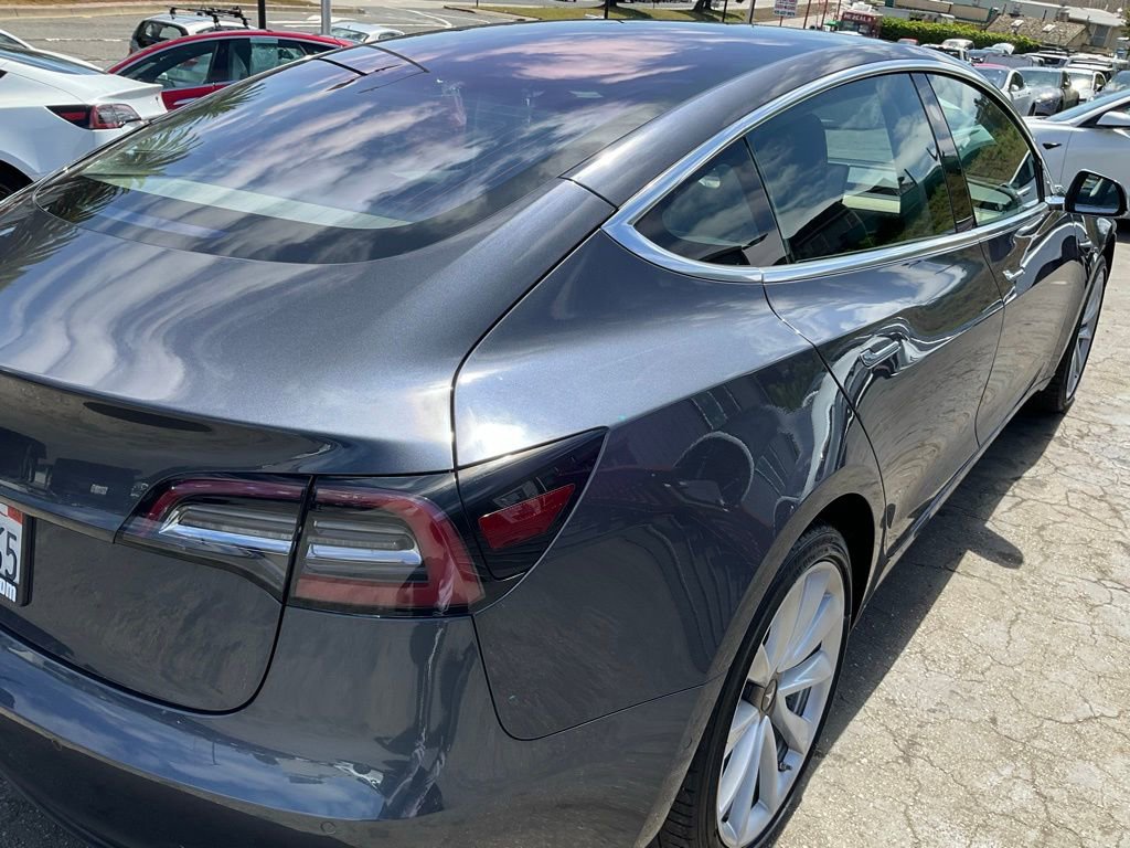 Used 2018 Tesla Model 3 Long Range image 90