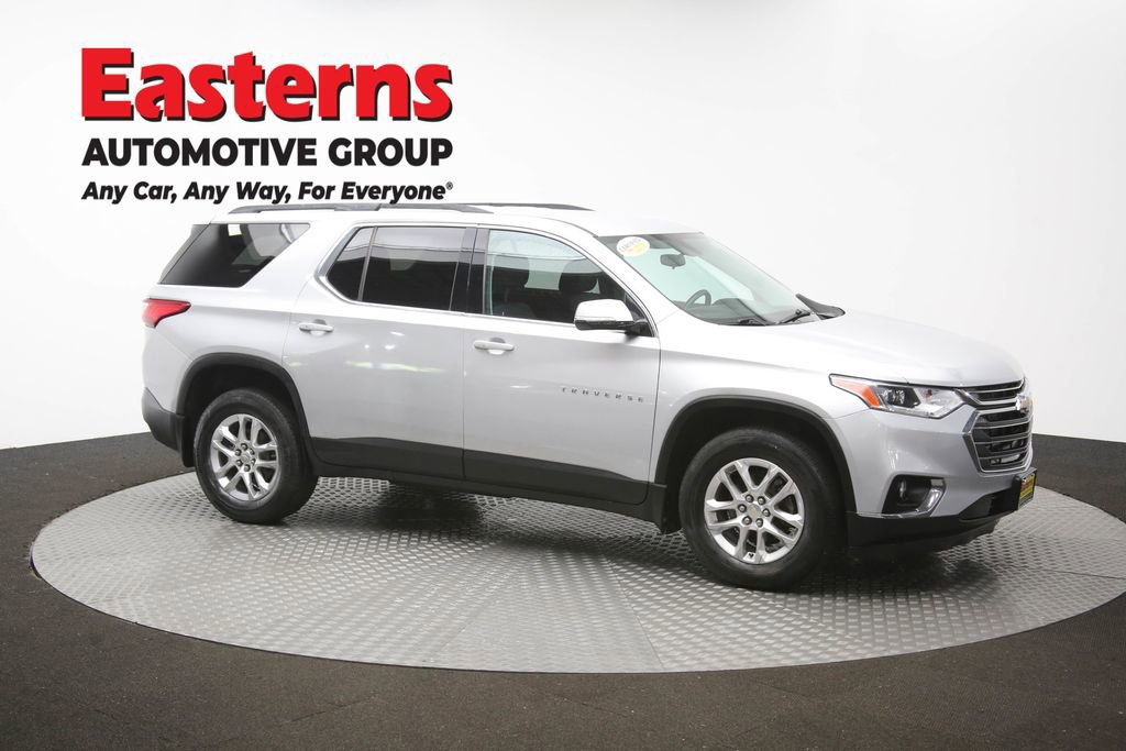 Used 2020 Chevrolet Traverse LT FWD image 49