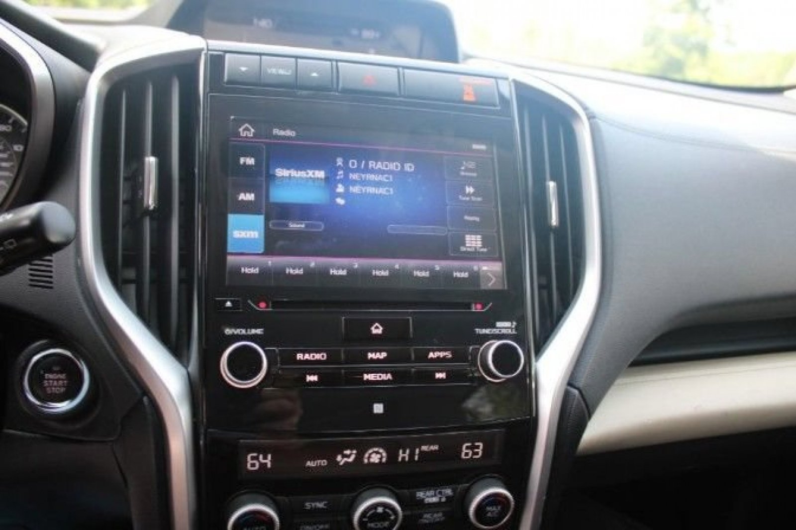 Used 2019 Subaru Ascent Touring AWD/4WD image 3